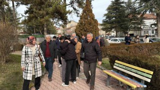 Tokatta bıçaklanarak öldürülen gencin davasına devam edildi
