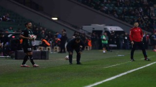 Trendyol Süper Lig: Kocaelispor: 0 - Kasımpaşa: 0 (İlk yarı)