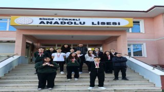 Türkeli Anadolu Lisesinden 5 il birinciliği