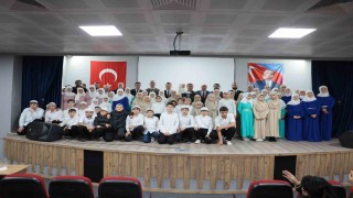 Üç aylar programında Ahıska Türkleri ve protokol bir araya geldi