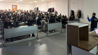 Üniversitede afet bilinci ve arama kurtarma sempozyumu düzenlendi
