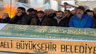 Ünlü oyuncu Serkan Keskinin babası son yolculuğuna uğurlandı