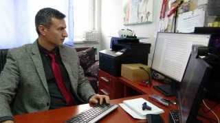Uzmanından yapay zeka uyarısı: Evcilleştirmezsek aileyi yıkar