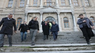 Vali Musa Işın, Kütahya Lisesinde incelemelerde bulundu