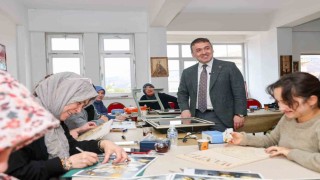 Vali Sözer Halk eğitimi faaliyetleri toplumsal kalkınmaya da önemli katkılar sunuyor