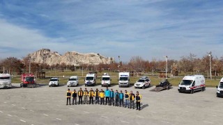 Vanda acil sağlık ekipleri çetin kış şartlarına karşı göreve hazır