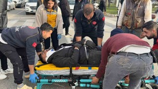 Yayaya çarpmamak için motosikleti devirdi: 1 yaralı