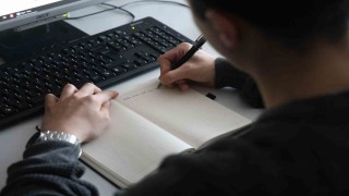 Yeni nesil yazmakta zorlanıyor