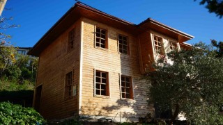Yeşilçam efsanesinin evi yılan hikayesine döndü
