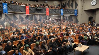 Yıldırımda İmam-ı Azam Ebu Hanife oyununa yoğun ilgi