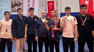 Yolbulan-Baştuğ MTAL, Bilek Güreşi Şampiyonasında Zafer Kazandı