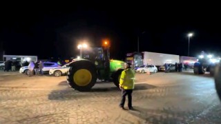 Yunanistandaki çiftçi eylemi İpsala Sınır Kapısını kapattı