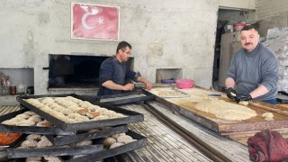 Zorkun Yaylası’nda Kış Mevsiminde Kömbe Mesaisi