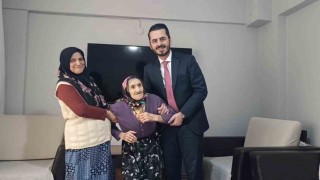 121 yaşındaki Saadet teyze, ziyaretçilerinden bakın ne istedi