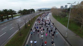 15. Uğur Mumcuyu Anma Yol Koşusu binlerce sporcuyu bir araya getirdi