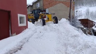 2170 rakımda ekmekleri biten köylülerin imdadına devlet yetişti