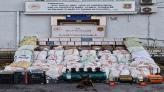3 ton tütünün ele geçirildiği kaçakçılık operasyonunda 4 şüpheli gözaltına alındı