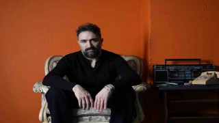 Abaydan klasik bir esere modern dokunuş: ‘Eşkıya Dünyaya Hükümdar Olmaz