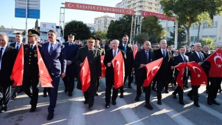 Adana’nın Kurtuluşunun 104. Yılı Coşkuyla Kutlandı