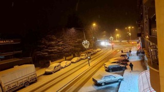 Afyonkarahisarın yüksek kesimlerinde kar etkisini gösterdi