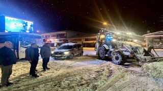Akçadağ Belediyesinin kar mesaisi sürüyor