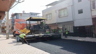 Akdenizde 65 mahallede kesintisiz yol çalışması
