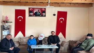 Akyaka Kaymakamı İsmail Demirtaş, köy ziyaretlerini sürdürüyor