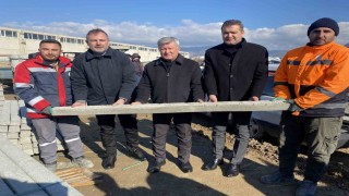 Alaşehirde 350 üreticiye 3 bin 500 bağ direği hibesi