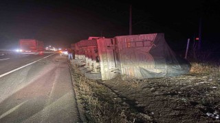 Alkollü tır sürücüsü trafik güvenliğini tehlikeye soktu