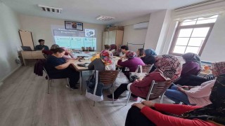 Ankarada Aile Destek Merkezi kursiyerleri kanserler hakkında bilgilendirildi