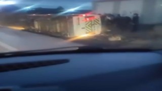 Ankarada servis aracı yan yattı: 7 yaralı