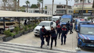 Antalyada araç içinde yanmış ceset bulunmasıyla ilgili 1 tutuklama
