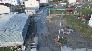Arnavutköyde İSKİ çalışması yarım kaldı: Mahalleli çileden çıktı