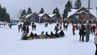 Artvinde kar şenliği renkli görüntülere sahne oldu