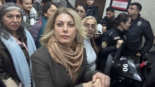 Asu Kaya: “Sizin Göreviniz Çocukları Korumak”