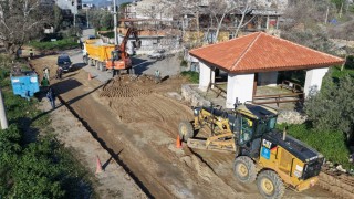 Aydın Büyükşehir Belediyesi Efelerin yollarını yeniliyor