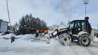 Aydıntepede karla mücadele ilçe genelinde devam ediyor