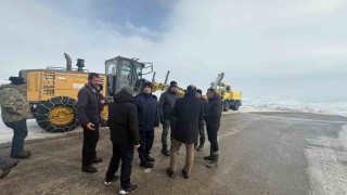 Aydıntepede Kış Festivali öncesi yol açma çalışmaları yapılıyor