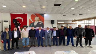 Ayvacıkta Şoförler ve Otomobilciler Esnaf Odası Başkanı Mehmet Solak güven tazeledi