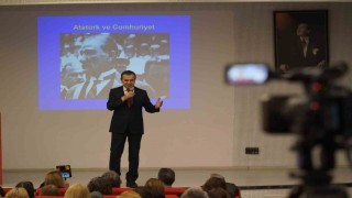 Babüroğlu Atatürk ve Cumhuriyet değerlerini anlattı
