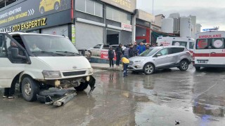 Bafrada trafik kazası: 3 yaralı