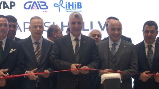 Bakan Bolat: Türkiye İhracatta 400 Milyar Dolar Eşiğini Aştı