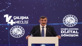 Bakan Işıkhan: Dijitalleşmeyi daha nitelikli işlerin oluşturulması için büyük bir fırsat olarak görmeliyiz