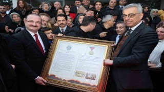 Bakan Memişoğlu ve Rektör Hacımüftüoğlu bir arada: Sağlık yatırımları ve üniversite projelerine tam destek