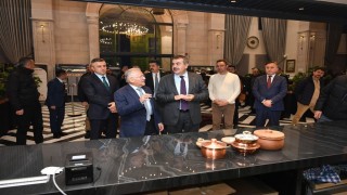 Bakan Tekinden Kayseriye gastronomi övgüsü