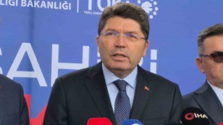 Bakan Tunç: Her alanda topyekûn bir mücadele gerekiyor