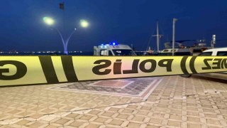 Balıkçılar fark etti, denizde dalgıç kıyafetli erkek cesedi bulundu