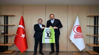 Balıkesir basketbolu için Başkan Ahmet Akından TBFye önemli ziyaret