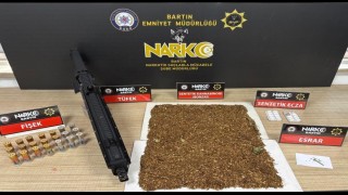 Bartında 10 bin adet dolu makaron ele geçirildi