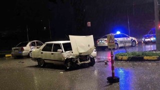 Bartında sağanak yağış kazayı beraberinde getirdi: 2 yaralı
